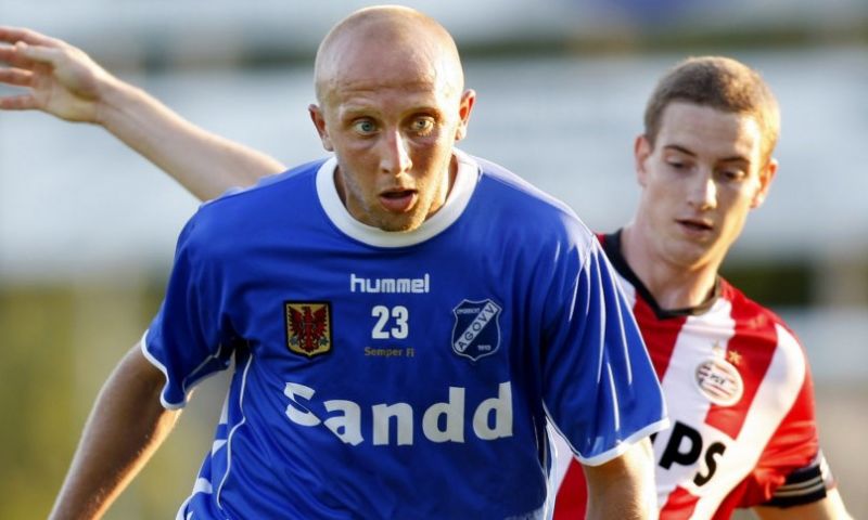 Voormalig PSV-jeugdspeler: 'Ik heb Menzo helemaal de tyfus gescholden' Afbeelding: Voormalig PSV-jeugdspeler: 'Ik heb Menzo helemaal de tyfus gescholden'
