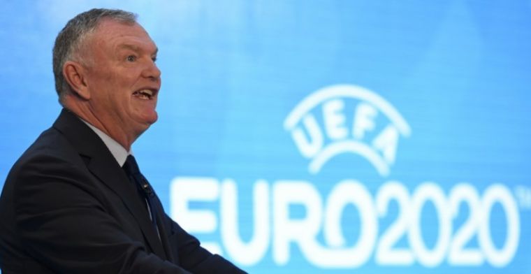 Homoseksualiteit blijft voetbaltaboe: 'Eenmaal uit de kast kun je er niet meer in'