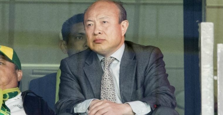 Wachtend ADO ziet Wang de handen ineen slaan met Spaanse bond