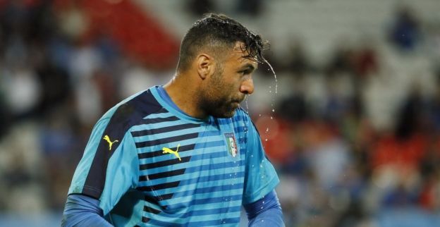 Kluivert lost uitzichtloze situatie op met nieuwe huurovereenkomst in Spanje