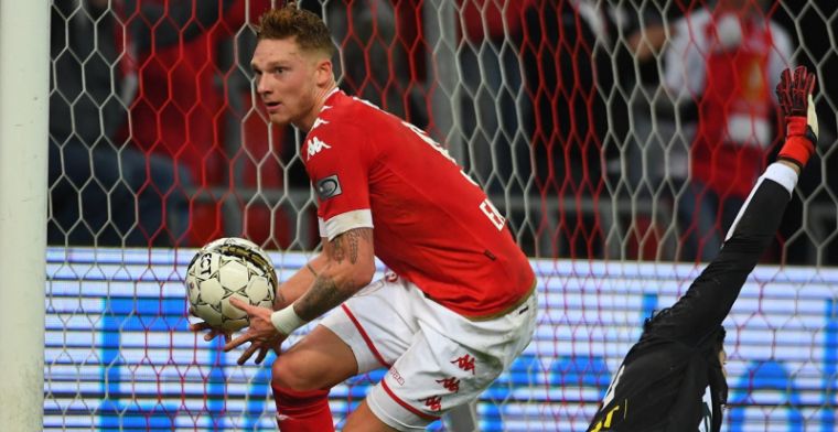 Standard-speler hard voor eigen ploeg: Beschaamd over deze match