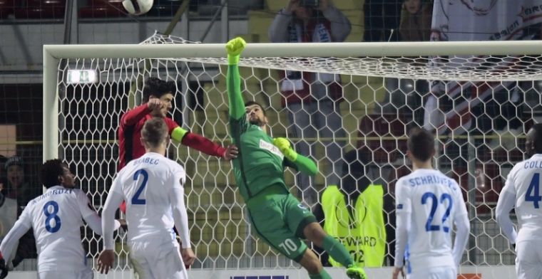 UEFA grijpt in, Ryan moet opmerkelijke wissel doorvoeren in Europa League