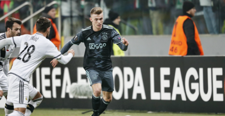 Mogelijk personele problemen voor Ajax: enkelklachten nekken verdediger