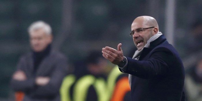 Bosz voelt zich flink benadeeld: 'Hij had het waarschijnlijk heel koud'