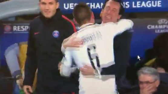 Gevalletje karma: Di Maria dacht Barça-fans het zwijgen op te leggen