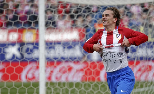 Carrasco en Atlético winnen vlot van Sevilla dankzij pareltje van Griezmann