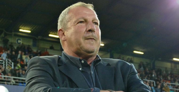 'Ex-coach van Monaco stuurt zijn CV naar Standard'