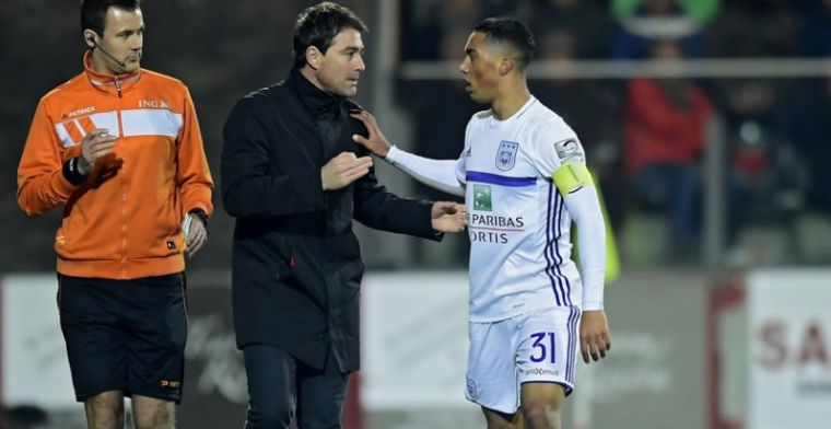 OPSTELLING: Mourinho kiest voor aanvallende elf, Weiler begint met Teo