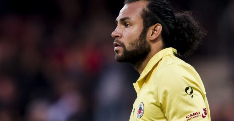 'Ze zeggen wel dat hij uit de groepsapp van Feyenoord is, maar dat is niet zo'
