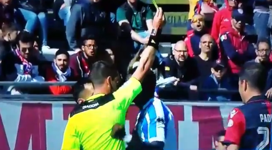 Weer racismeschandaal in Italië: Muntari loopt van het veld af