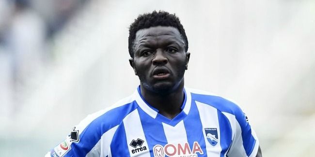Schorsing voor racistisch bejegende Muntari blijft staan, fans gaan vrijuit
