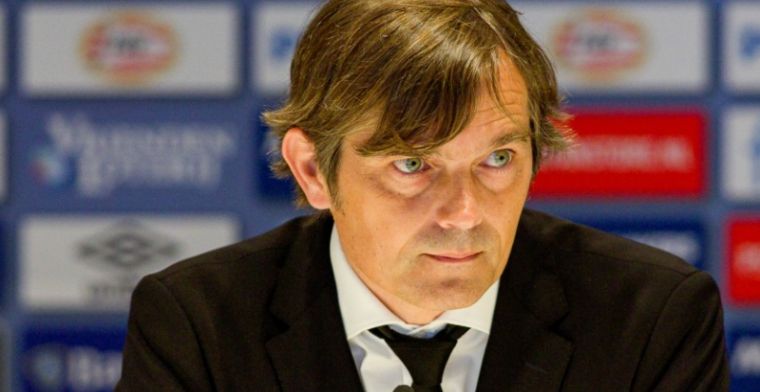 Cocu liet jeugdspelers bewust op de bank: Het is hier geen speeltuin