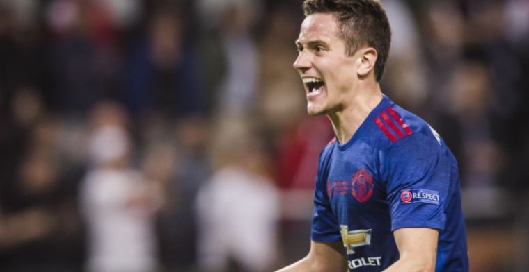 'Barcelona loopt middenvelder van naam mis door nieuw contract in Manchester'