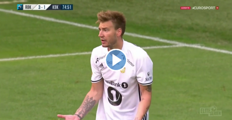 Ajax-tegenstander Bendtner scoort en wordt boos op ploeggenoot