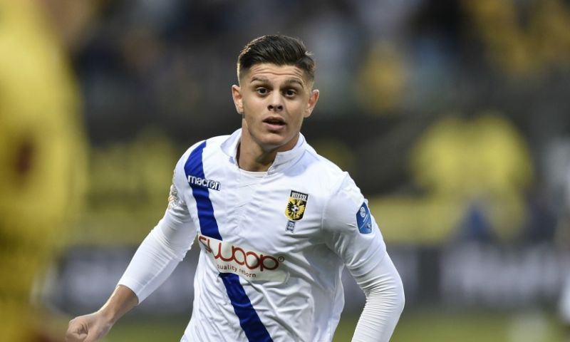 Article image Afbeelding: 'Zes clubs willen Rashica; ook AC Milan geïnteresseerd in Vitessenaar'