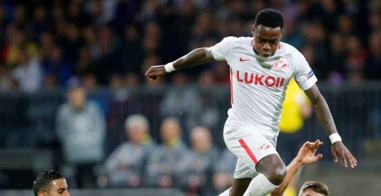 Bizar incident rond Promes: Spartak-trainer wisselt Oranje-aanvaller per ongeluk
