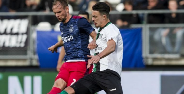Daarna had ik een periode dat ik minder speelde, tot ik naar Ajax kwam