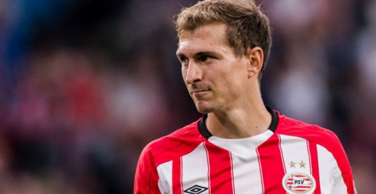 Gisteren werd me verteld: daar ligt het slechtste kunstgrasveld in de Eredivisie