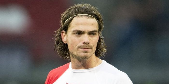 Ongelukkige Bulthuis biedt zich aan: Ervaring en wat centen rijker, haha