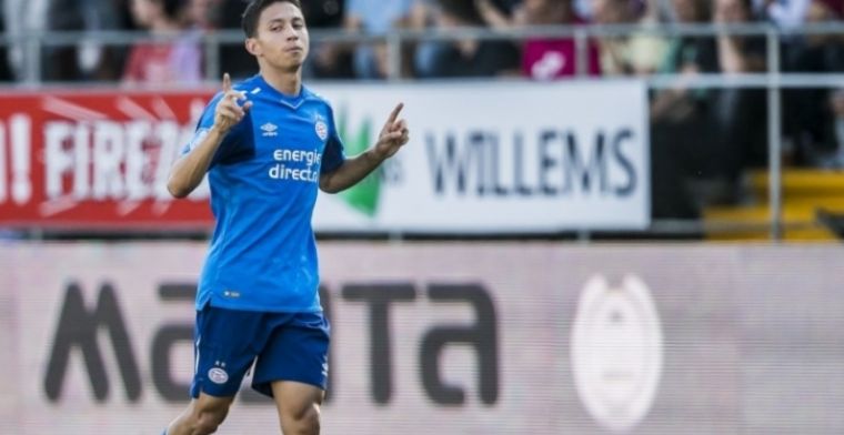 Glunderende PSV-debutant: Ik geloof dat mijn moeder bijna moest huilen haha