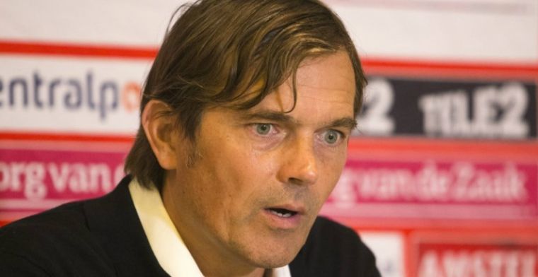Cocu wijst op Klassieker: Ik heb de spelers er natuurlijk wel op geattendeerd