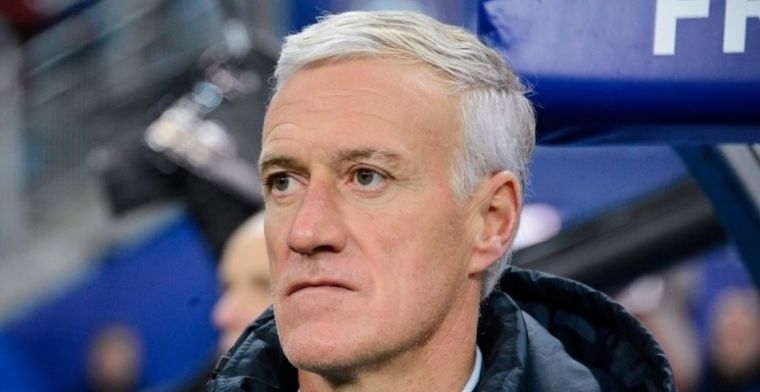 Deschamps es acompañado por escoltas ante las amenazas del ISIS