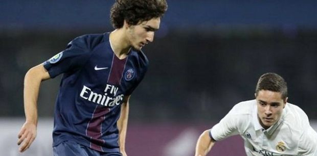 El FC Barcelona pretende noquear al PSG con este fichaje