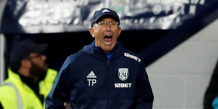 OFFICIEEL: Staartploeg uit Premier League zet coach op straat