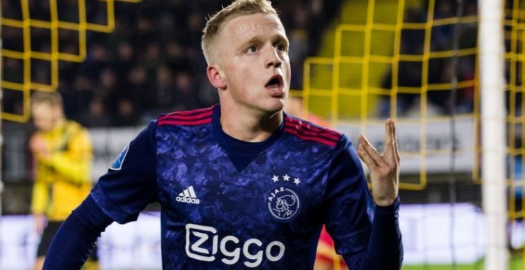 'Huntelaar en Schöne gaan harder trainen en klaar. Donny blijkbaar niet'