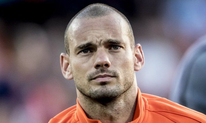 'Sneijder verlegt aandacht naar Mexico: onderhandelingen met ex-club Ronaldinho' Afbeelding: 'Sneijder verlegt aandacht naar Mexico: onderhandelingen met ex-club Ronaldinho'