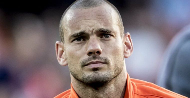 'Sneijder verlegt aandacht naar Mexico: onderhandelingen met ex-club Ronaldinho'