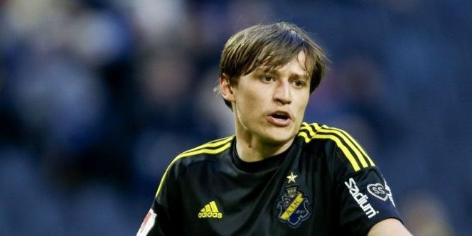 Update: Middenvelder neemt afscheid van Heerenveen en tekent voor drie jaar