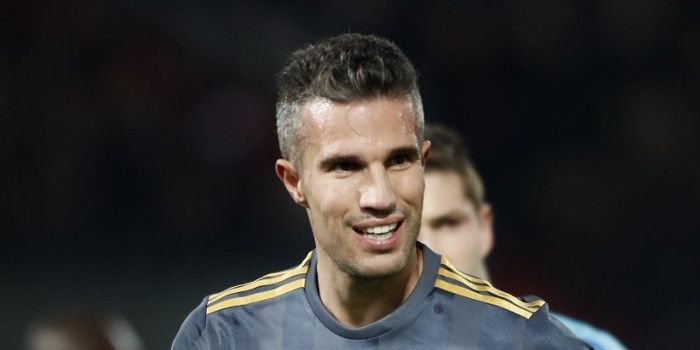 Onruststoker, dure bankzitter, Kuyt-draaiboek: de voors en tegens van Van Persie