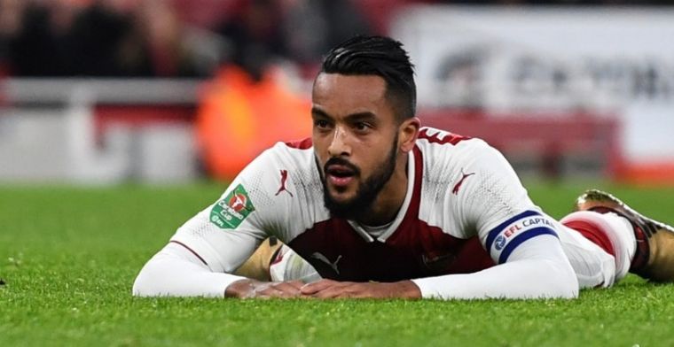 OFFICIEEL: Walcott rondt transfer af en trekt Arsenal-deur na 12 jaar dicht