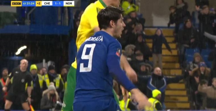 Chelsea volledig de weg kwijt: Pedro én Morata krijgen rood