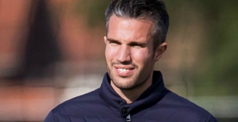 OFFICIEEL: Witte rook vanuit Rotterdam: 'Welcome home, Robin!'