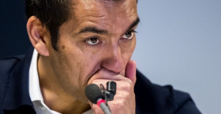 Schaken uit frustratie richting Van Bronckhorst: 'Moet zeggen dat ik me erger'