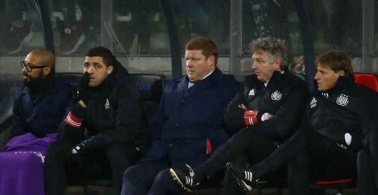 Bom bij Anderlecht: 'Geen enkele speler steunt Vanhaezebrouck nog'