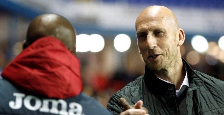 'Zwaard van Damocles hangt boven hoofd Nederlandse trainer: ontslag bij nederlaag'