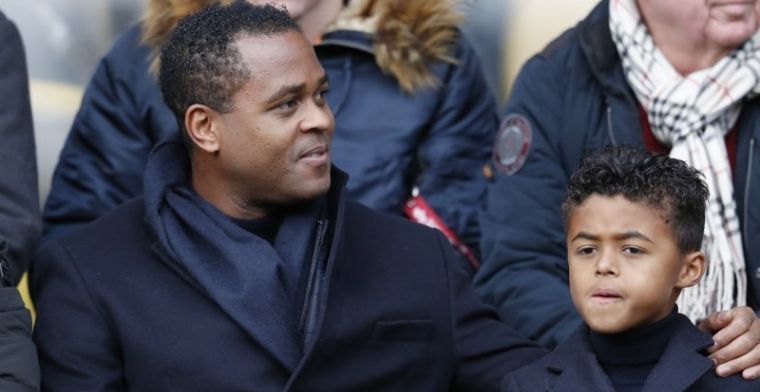 'Kluivert gaat weer aan de slag en praat met verrassende club in Engeland'
