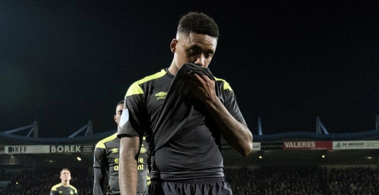 'Keuze voor Kluivert, die niet in vorm is, is voorbeeld van Koemans opportunisme'