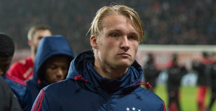 Opsteker Ajax: Dolberg traint weer buiten na maandenlange absentie