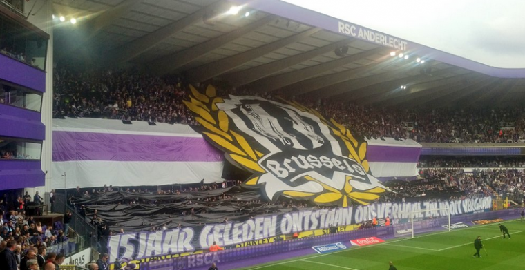 Anderlecht-supporters beginnen aan topper met knappe tifo