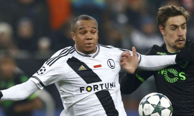Article image Afbeelding: 'RSCA en Club krijgen concurrentie, Engeland lonkt opnieuw voor Vadis'