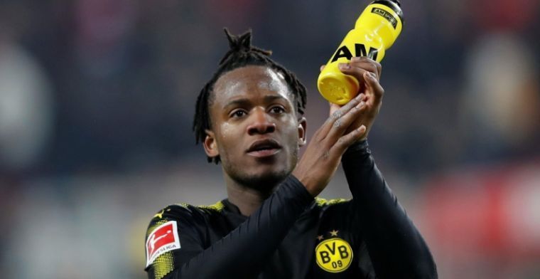 'Dortmund wil verder met Batshuayi en laat dat Chelsea weten'