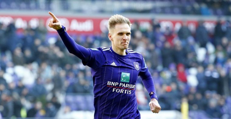 Vanhaezebrouck kan verrassen in Genk: Hanni ook ooit als valse negen gebruikt
