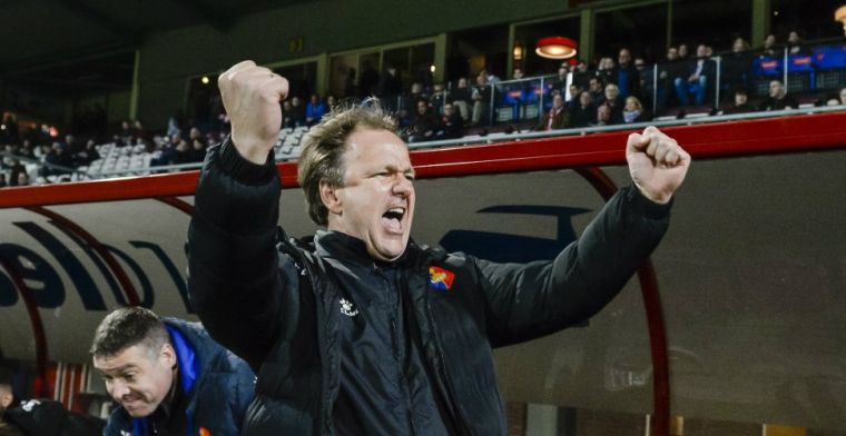'Je maakt er nu een grapje van. Als Ajax in beeld komt, dan zijn wij kansloos'
