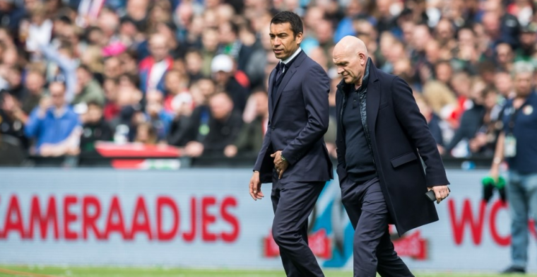 Van Bronckhorst bevestigt gerucht niet: 'Er is veel contact met Van Geel'