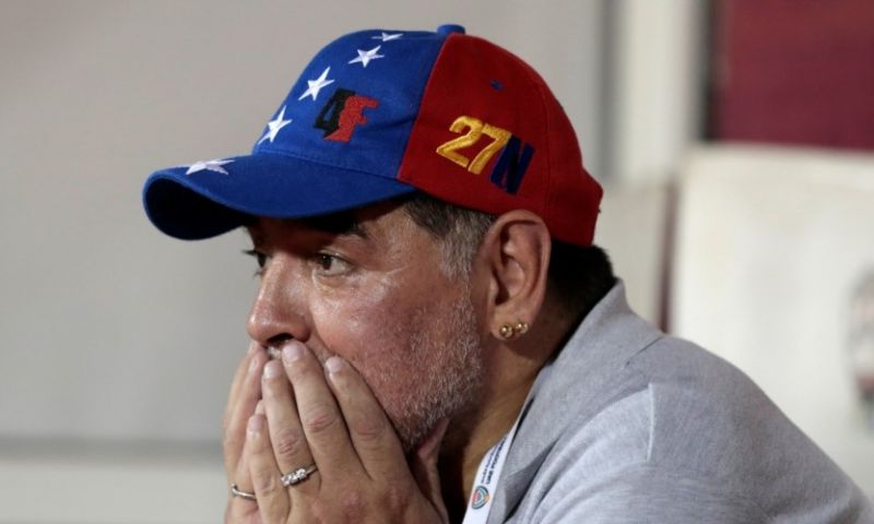 Update: Maradona eist verviervoudiging van salaris en vertrekt alsnog Afbeelding: Update: Maradona eist verviervoudiging van salaris en vertrekt alsnog