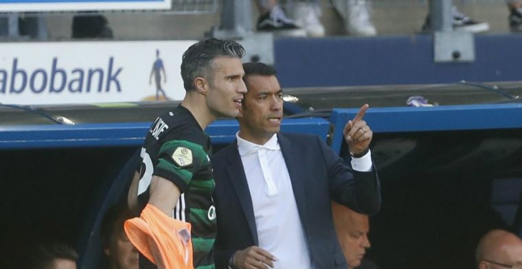 Van Persie legt lat hoog en wil Barça en Real achterna: Moet onze uitdaging zijn